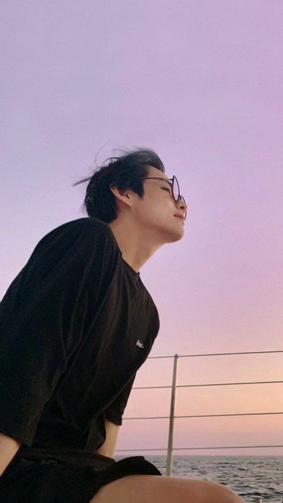 + taehyung wallpaper