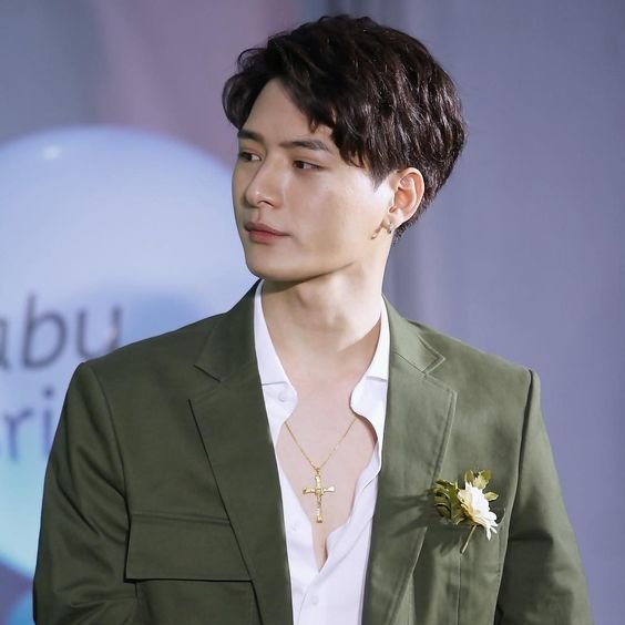 SINGTUGH's tweet image. Just gonna flex my man coz why not HAHAHA