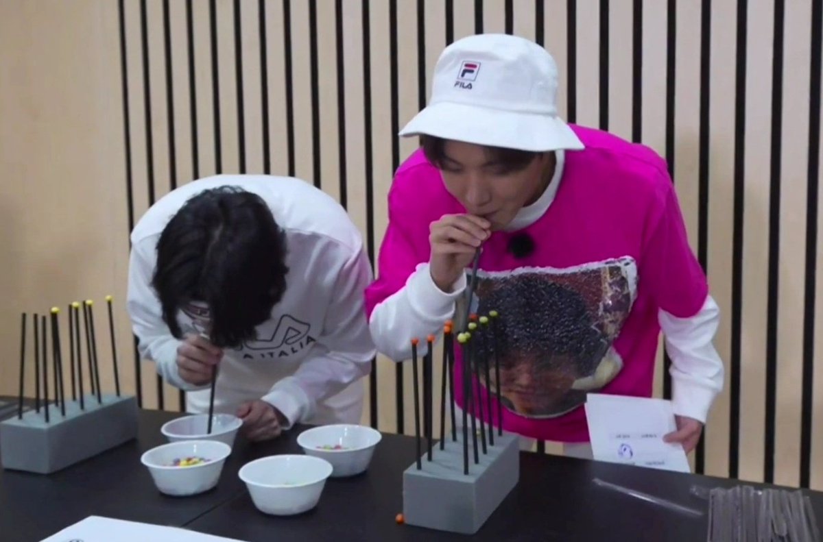 Sopeworldzip's tweet photo. They were really seriously adorable today 🤍💗 https://t.co/JaJ8ntWbUu