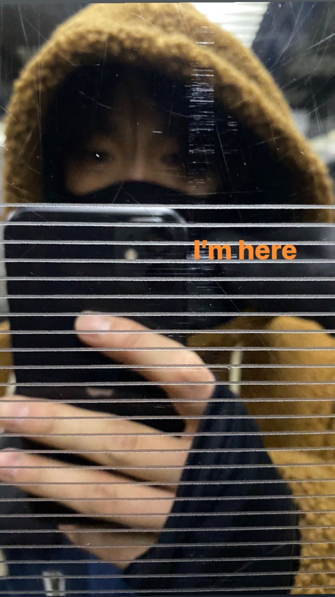 미드썸머🧡 tweet media