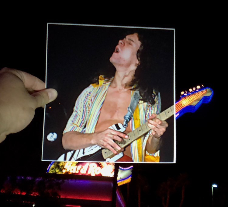 Happy rockin birthday to Eddie Van Halen!     : silentmike1701 