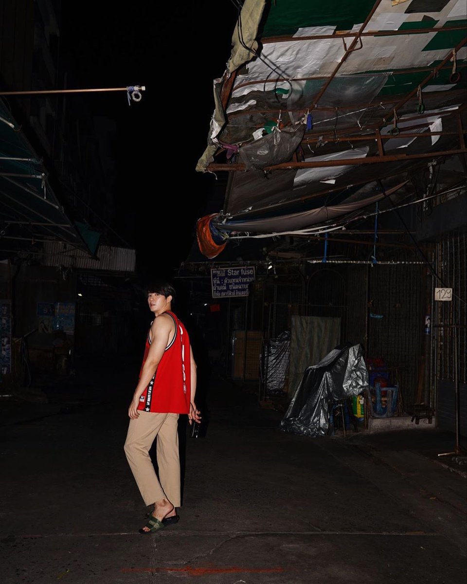 𝙭 𝙯𝙚𝙚𝙥𝙧𝙪𝙠 ()*— 𝙖 𝙩𝙝𝙧𝙚𝙖𝙙.