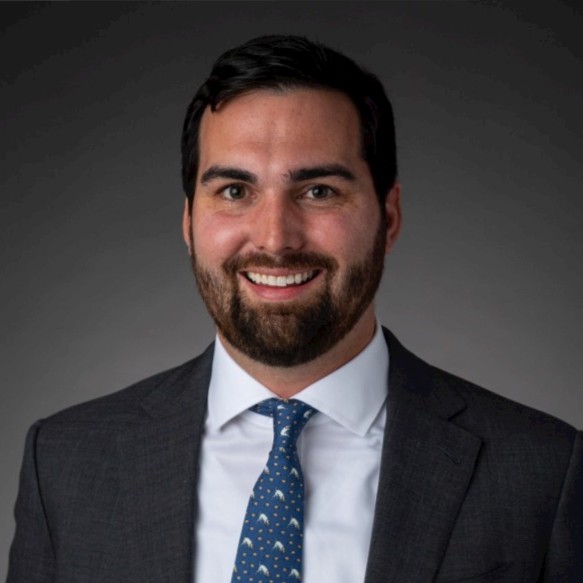 Congratulations to Mike Brown, 2009 <a href="/FarmerSchoolMU/">Miami University Farmer School of Business</a> accountancy and finance grad, named CFO at Ocular Partners ow.ly/nr3P50DivwR #MyFSB #BeyondReady #MiamiOH