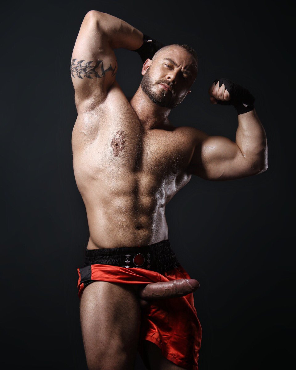 SammmyButler's tweet photo. #menofday ❤️ @marshallarkley https://t.co/zlOySx2Reb