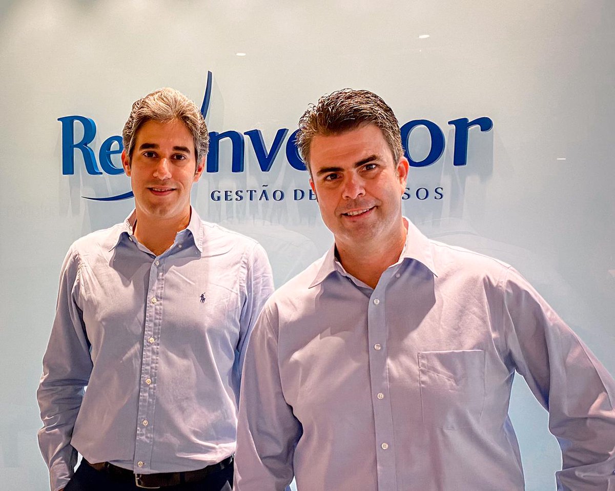 cesaralpaiva's tweet photo. Prezados,
Gostaria de dar as boas vindas ao meu sócio e agora CO-GESTOR da Real Investor, Anderson Lueders (@Small__Caps)!
Ele acabou de se mudar de Florianópolis para Londrina, para reforçar no nosso time. https://t.co/Q29iRmVCJE