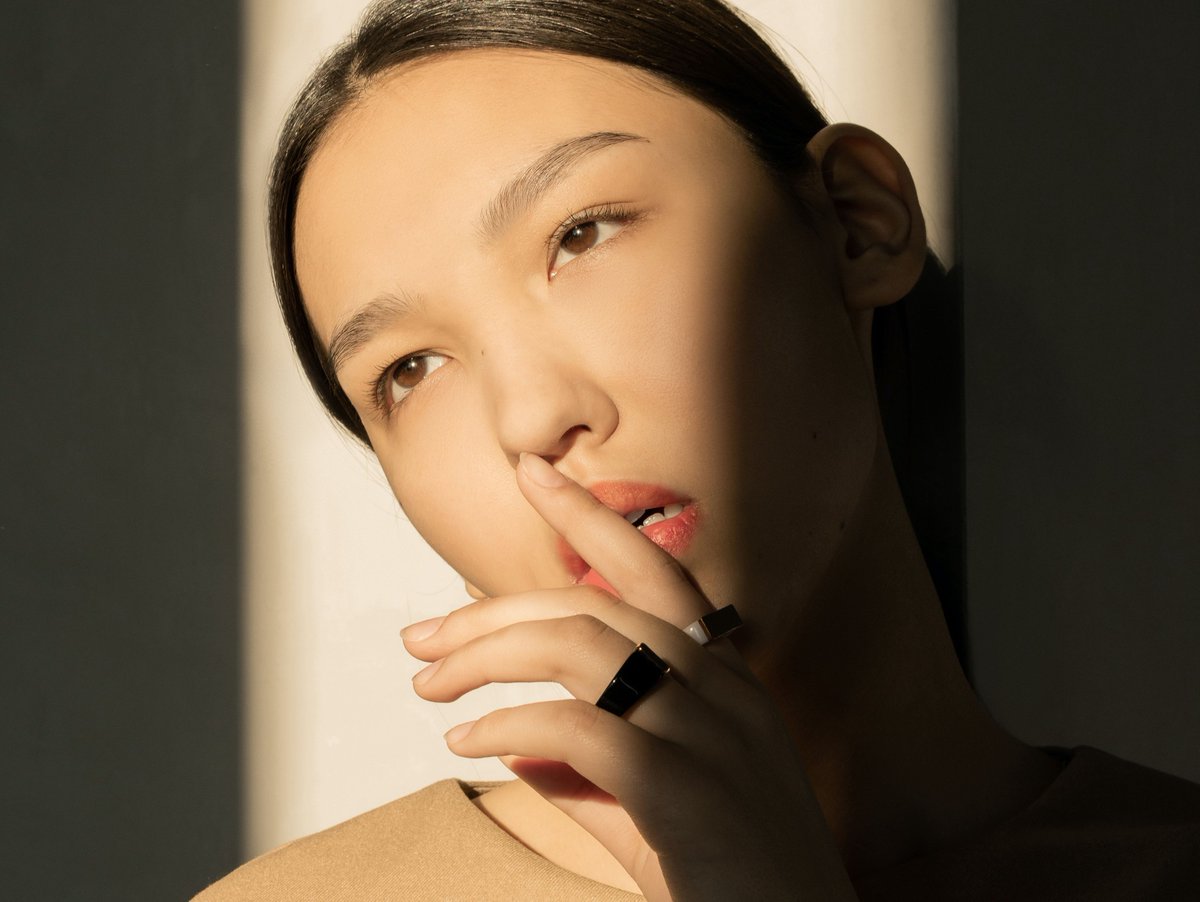 NovaThreads allow patients to get the lift they want without pain, surgery, or scars. These dissolvable threads, inserted into the skin, provide natural results for 4-6 months. bit.ly/2EjDJ8I #AdamJCohenMD #Chicago #Glenview #Beauty #ChicagoPlasticSurgeon