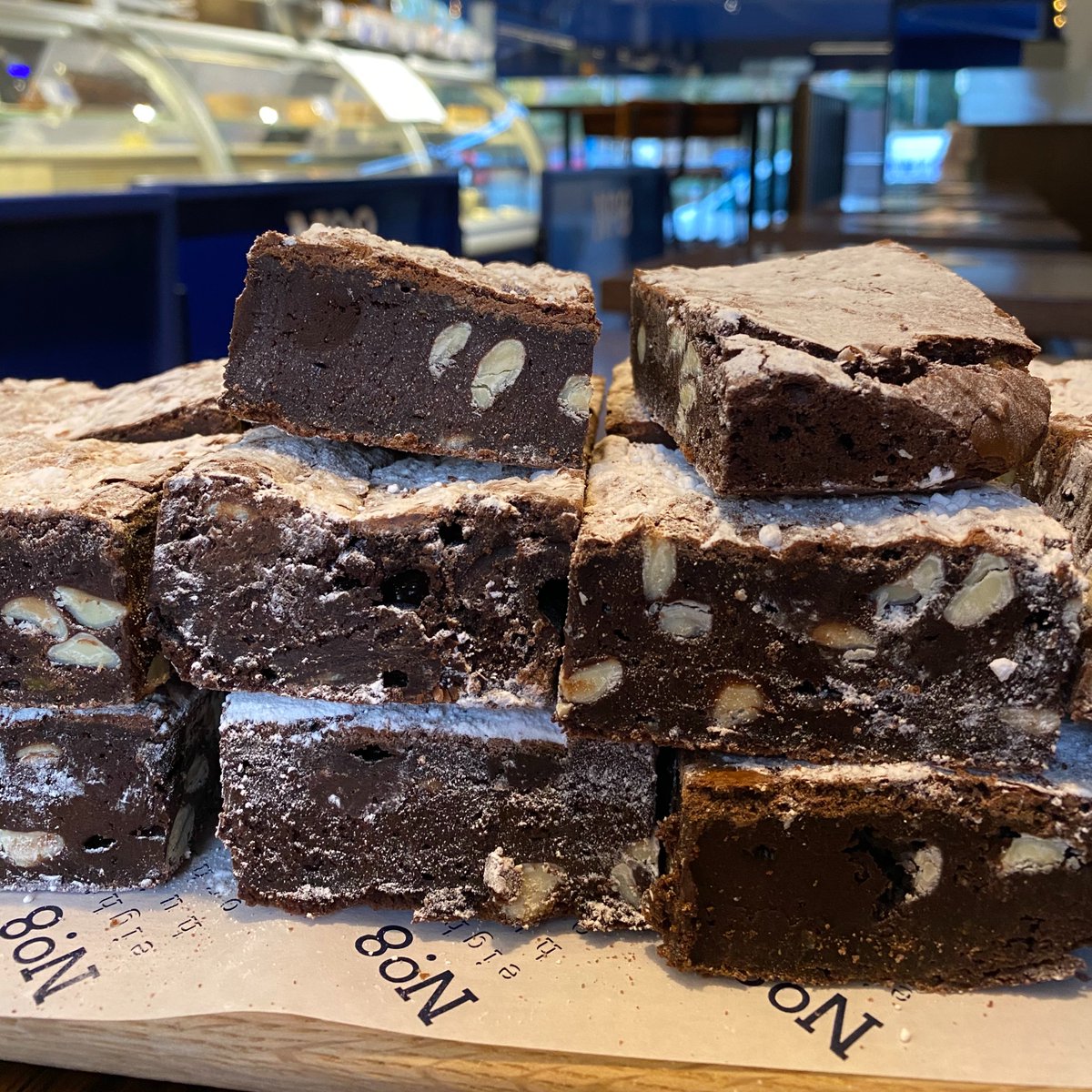 Have you tried one of our dark chocolate &amp; white chocolate brownies yet?  They are now gluten free as well so a great treat option to takeaway with your coffee 😀
#brownies #glutenfree #cakes #deli #no8deli #westbridgford #notts #nottsfoodie #SmallBusiness