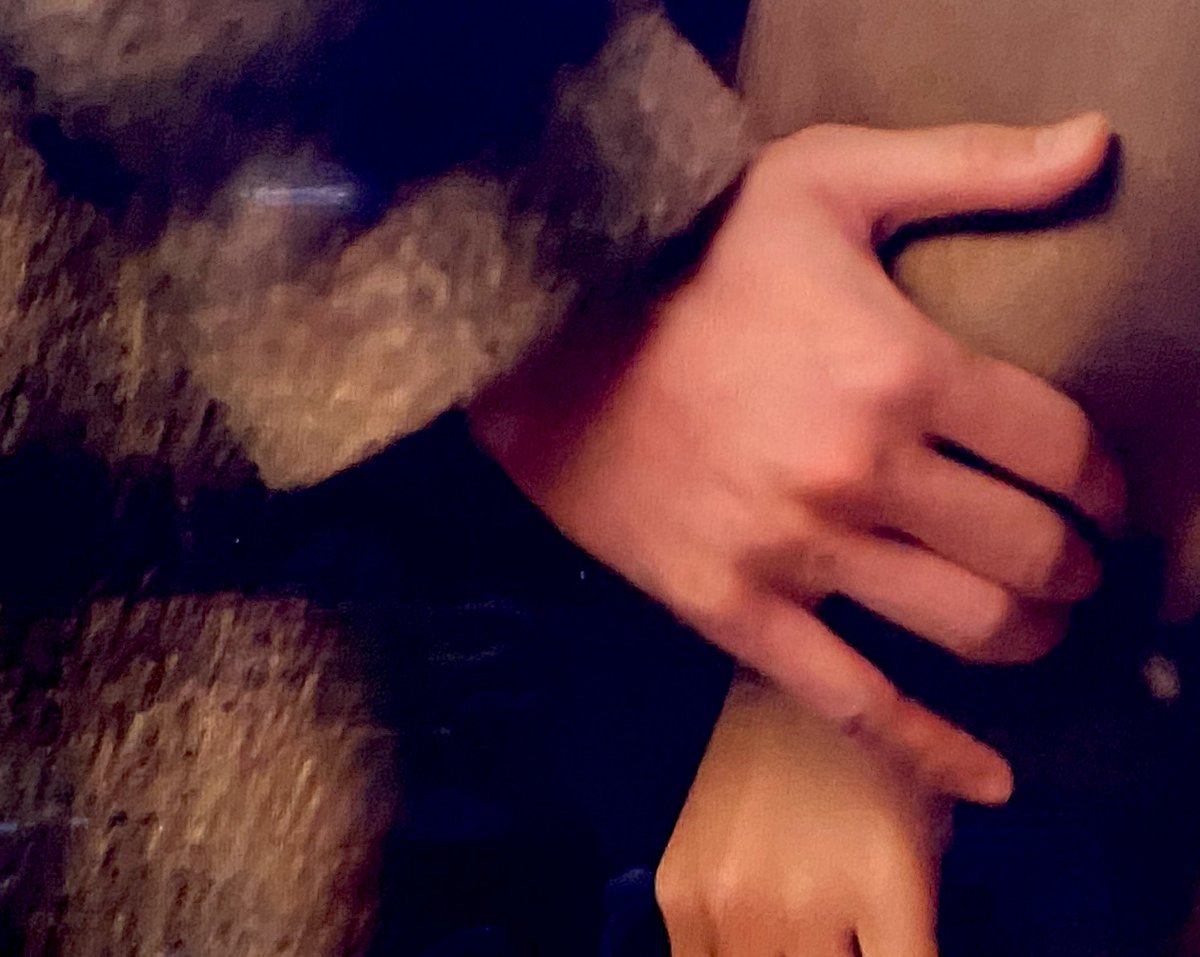 らむきゃらめる 手 の 握り方 手を握るという行為だけでこんなに心臓鷲掴みにされることある ボス恋 玉森裕太