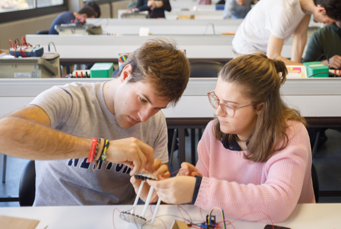 Talleres, conferencias y minicursos en la IV Semana de la Electrónica y Computacional que comienza el 2 de febrero en la UPNA bit.ly/2MugMJm