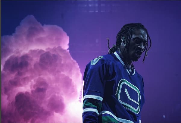 Steezy Sports - Rappers wearing hockey jerseys Vol. 1 🎤