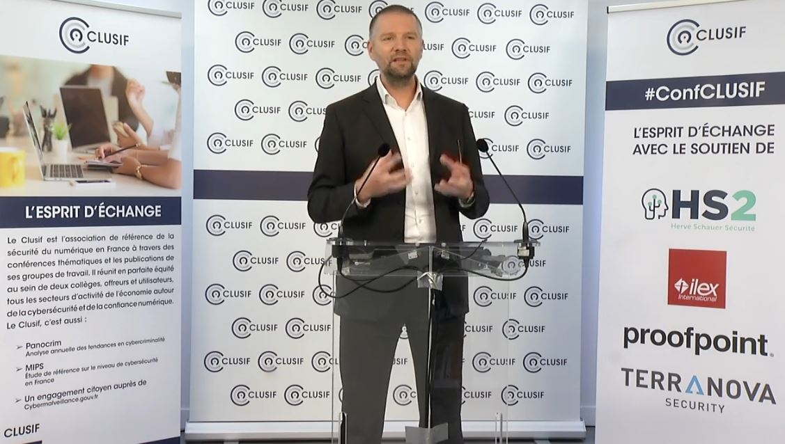 "Il n'y aura pas de bouclier cyber au dessus de la France, ni autour de l'Europe, ni autour de l'OTAN. Chacun doit se protéger, chacun doit être un bout de la protection cyber" Guillaume Poupard DG <a href="/ANSSI_FR/">ANSSI</a> Keynote #Panocrim <a href="/Clusif/">Clusif</a> #cybersécurité #ConfClusif #cybercriminalité