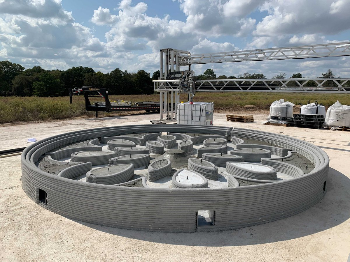 ImagingOrg's tweet photo. U.S. Students design and print reusable landing pad for lunar missions https://t.co/31Pp5dAM6a #3dprinting #Atemis #moon #NASA https://t.co/RQWxjnp3df