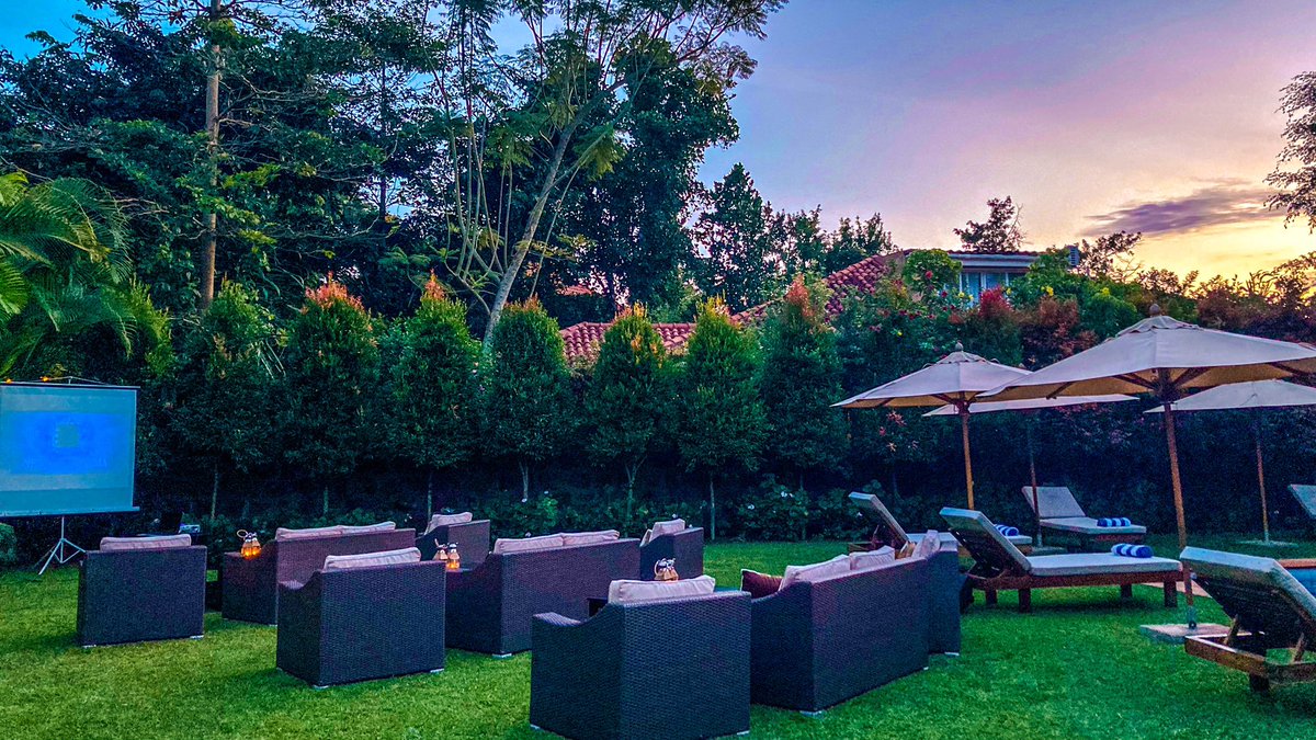 A mid-week break never hurt nobody. Our popular Wednesday movie night under the stars is a first choice. See you tomorrow night at 7:00pm 🎬
#movienight #outdoorcinema #midweekbreak #break #cinema #movie #cozy #hotelnumber5 #luxurywithstyle