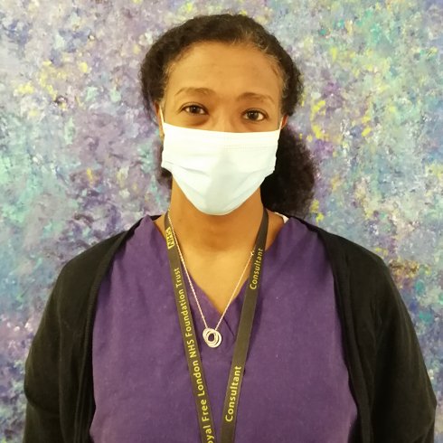 RoyalFreeNHS's tweet photo. "I got vaccinated because I think it is the right thing to do, to protect my patients and my colleagues. I didn’t want to get COVID again, which is a possibility."

Dr Sally Hamour shares her #CovidVaccine story: https://t.co/00J24BUVIM

RFL staff can book the vaccine via Freenet https://t.co/CqOLu6wns5
