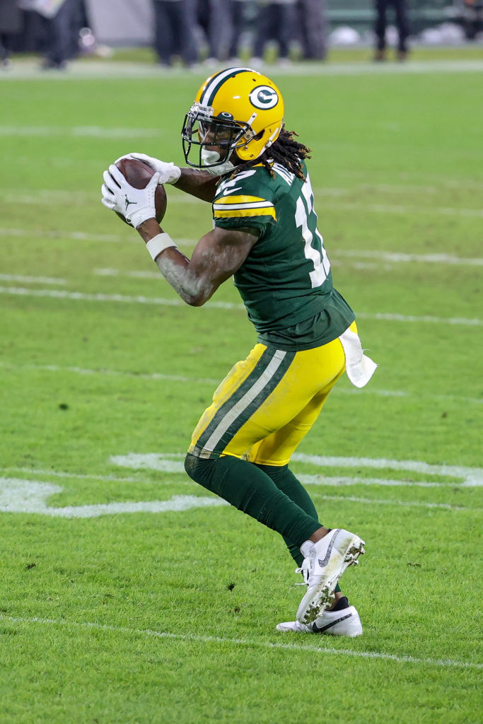 PFF's tweet photo. Davante Adams: 2 drops on 170 targets in 2020

All other Packers WRs: 16 drops on 167 targets https://t.co/EeN7nFf42d