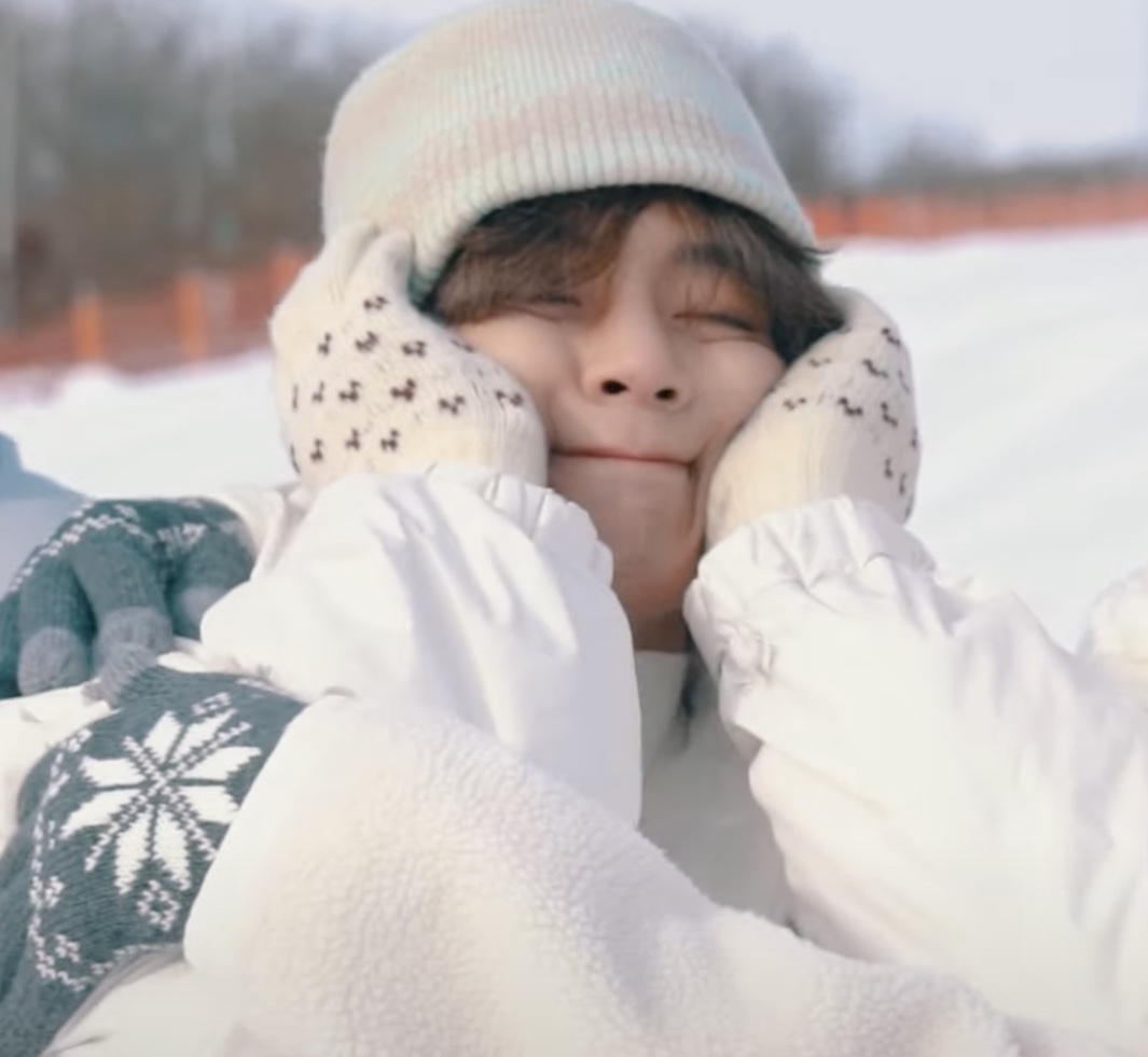 Esqrs1-XMAMT8B8?format=jpg&name=medium