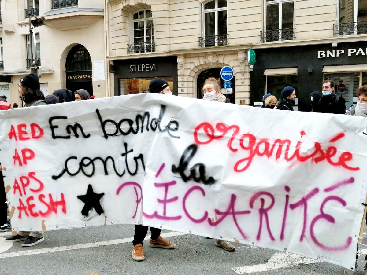 Generations10e's tweet photo. #Greve26janvier ✊ Avec les professionnels de l'Ecole, les élèves et https://t.co/gDMg6go4yT pr dire #StopMépris au gvnt! Salaires insuffisants, réformes inégalitaires, recrutements en berne, conditions d'enseignement, précarité
#StopBlanquer #StopVidal pr 1 service public fort ! https://t.co/lVO7kzELrZ