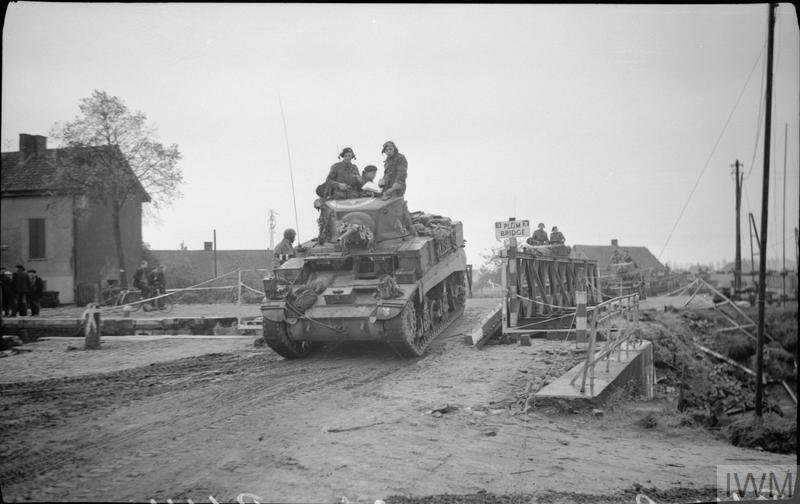 That said, they provided regiments with an additional useful asset to support infantry when needed - as their two .30 Brownings are two more machine guns in an armoured box, and their 37mm proved useful in eliminating small MGs or clearing buildings. /17
