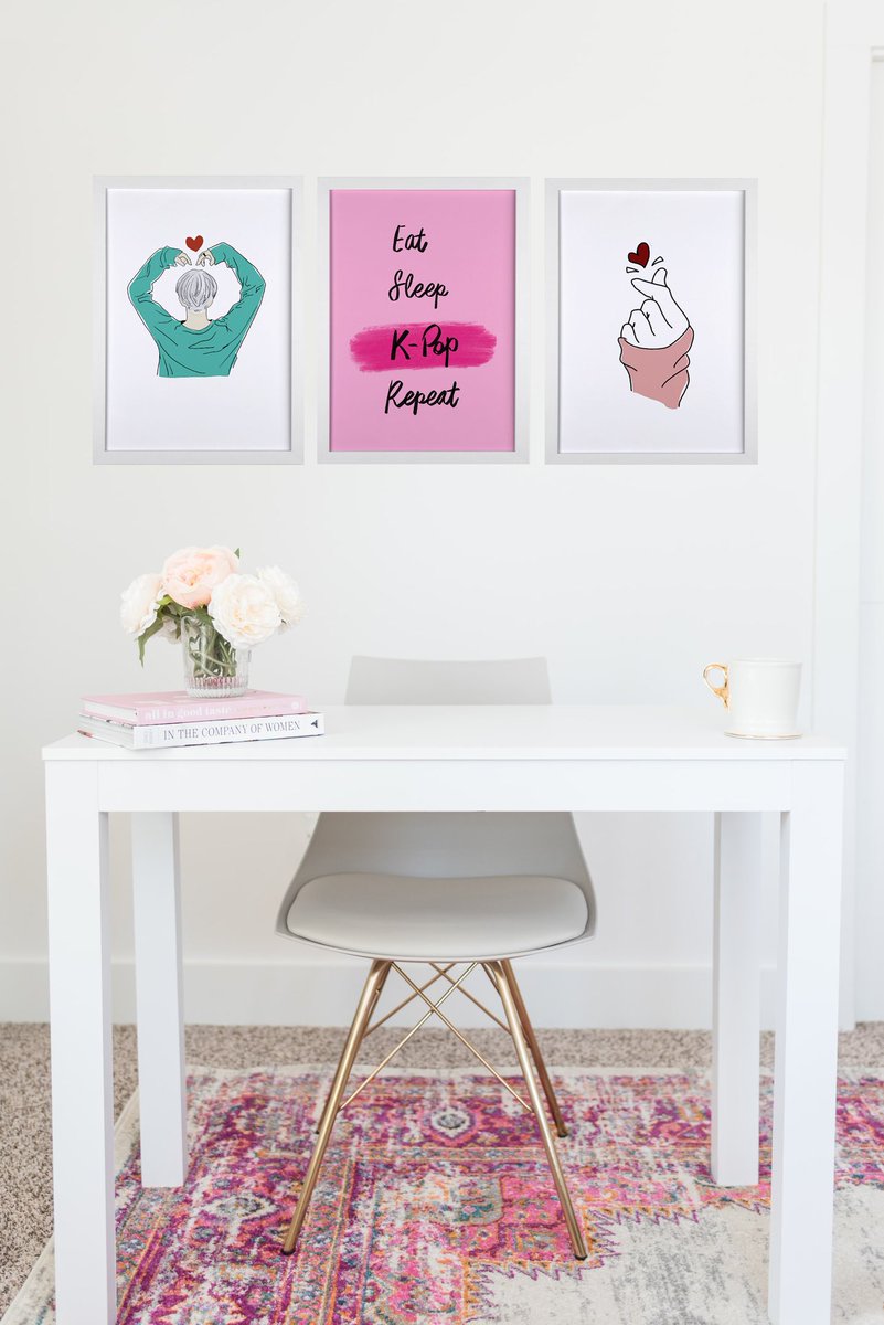 MZonapop's tweet photo. Faz bem decorar a sua casa com o que você gosta! 🥰
.
🖼️Quadros: K-Love 1 + K-Life + K-Love 2
.
#mondessin_zonapop #kpop #kpopbrasil #kpopper #kpopping #quadrosdecorativos #quadros #linhakpop #decor #decoração #decoraçãodeinteriores #designdeinteriores https://t.co/452wvpHnwb