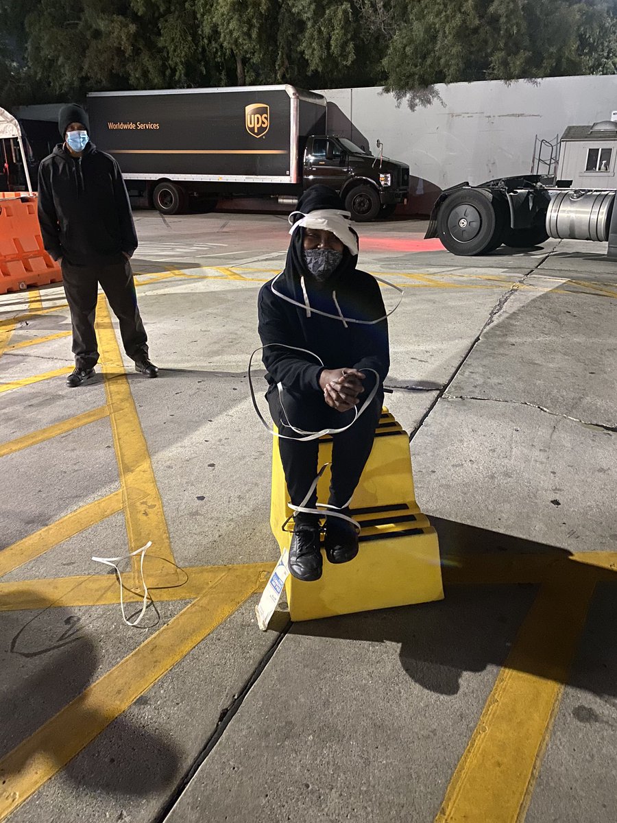cerritospreload's tweet photo. Safety activity of the day: HUB SNAKES! π± π #LookOut #HubSnakes #LookBeforeYouStep #PreloadTeam @jrindafernshaw @MaryMar16651246 @UPSers https://t.co/QdFFfb4jr1