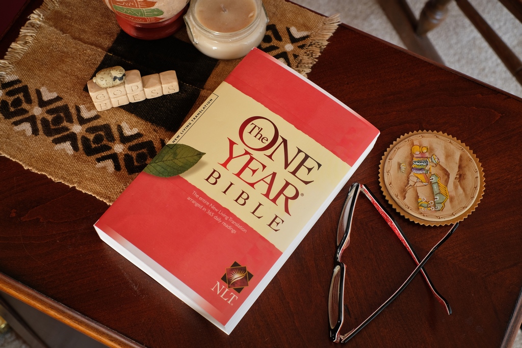 NLTverse's tweet photo. Only a few more days to save! https://t.co/PjWt0Za5gj is having a One Year sale where you can save up to 70% on One Year Bibles and devotionals. See what's on sale https://t.co/vgb1Jvj29G
#BibleSale #OneYearBible #ReadInAYear #DailyReading #OneYear https://t.co/3iVlsYTW1u