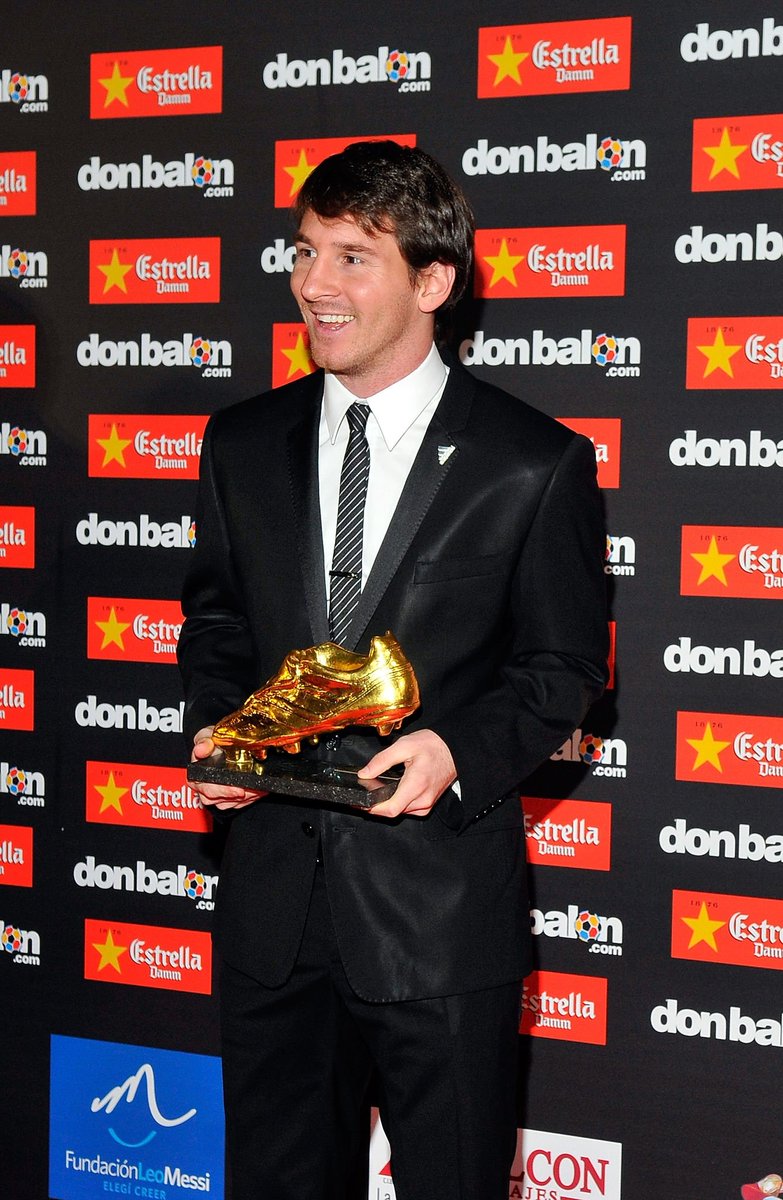 Golden Boots - 62009/10 - 34 Goals