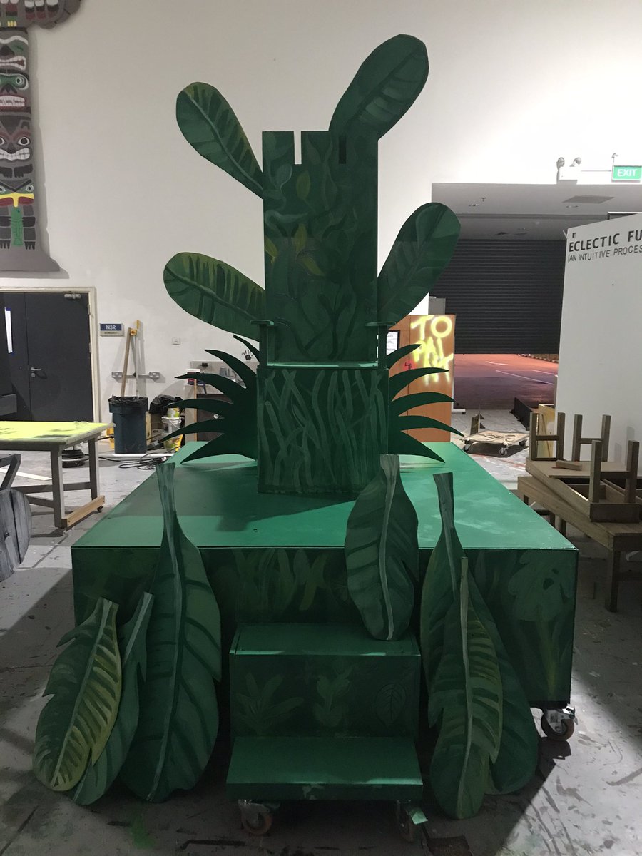 #KingoftheJungle - Amazing work from the Set Team!! #jungletruck #wizardofoz #jisdrama #jismusic #jisperformance