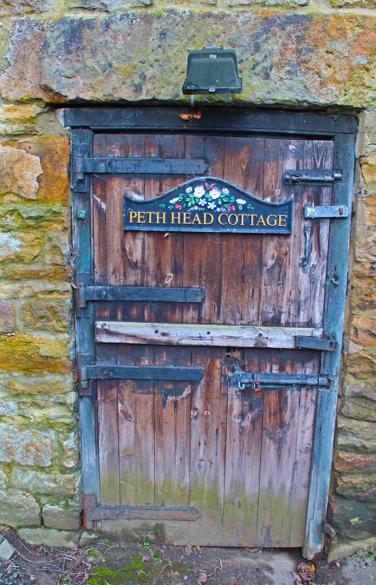 MD_Briggs's tweet photo. A few odd (old) #Northubmerland doors for a Tuesday afternoon as I write the response to an ethical review...............
#raredisease #clinicaltrials #drugrepurposing #collagen #skeletalgenetics https://t.co/rNYNjDw3KZ
