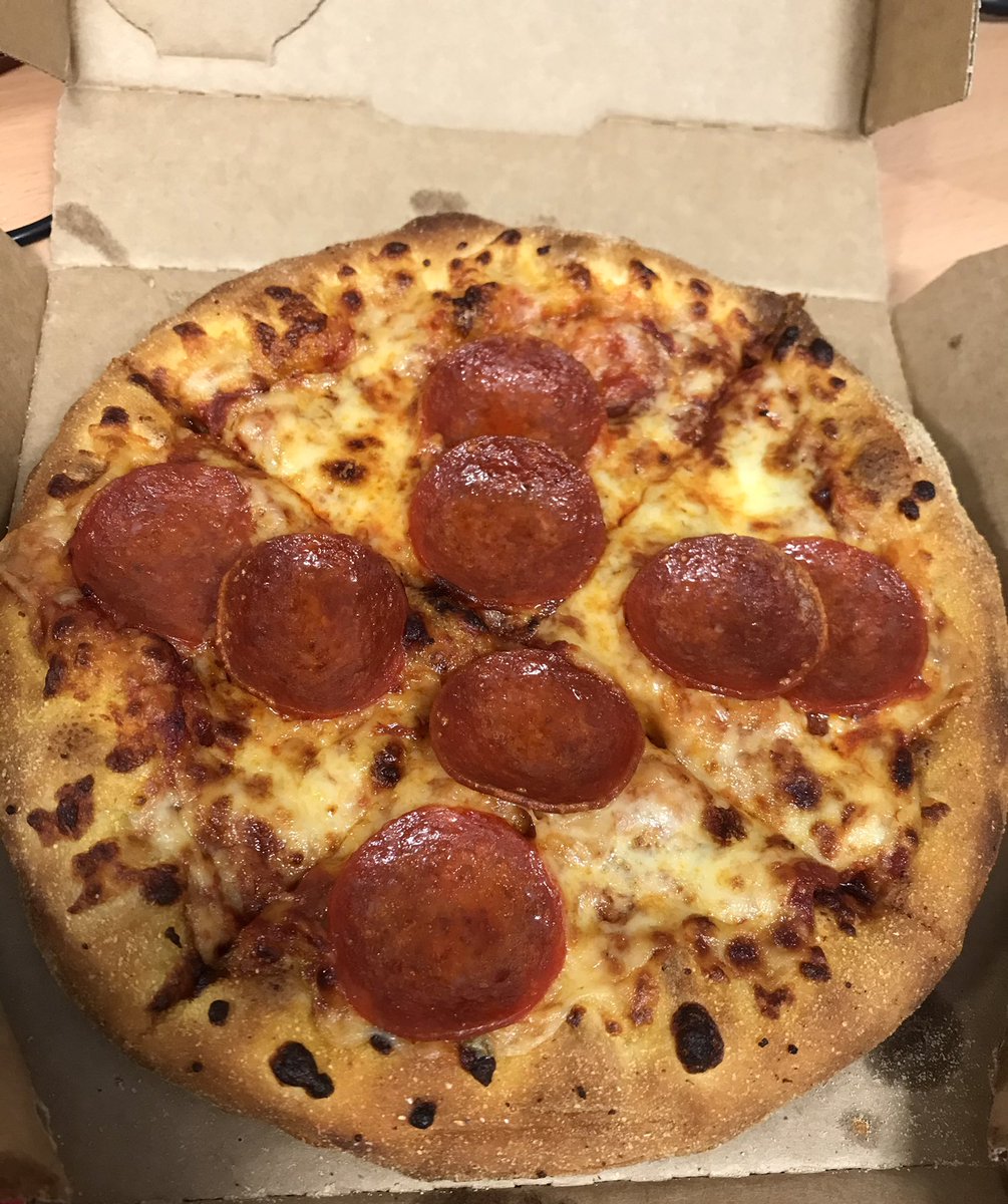 cpea88's tweet image. A much appreciated lunchtime treat today in the form of pizza very kindly delivered to the TYA team supporting @TeenageCancer patients, courtesy of @Dominos_UK   #ThankYouThankYouThankYou