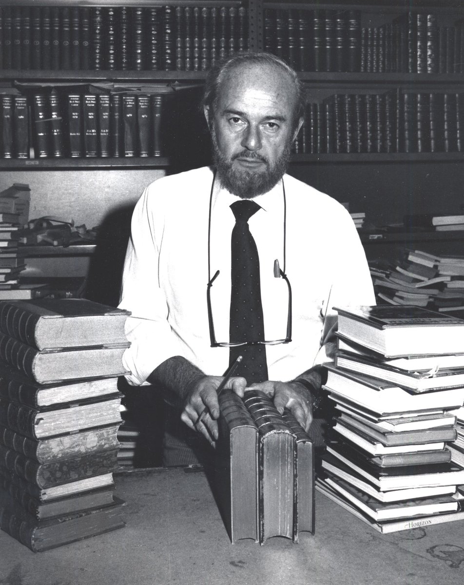 In 2018, @NYCMayor proclaimed January 26th official #FredBassDay to honor Fred's legacy as the longtime owner of one of #NYC's most iconic businesses. Happy #FredBassDay book lovers - the best way to celebrate is, of course, with a good book.
π π π https://t.co/iy32RotqkW