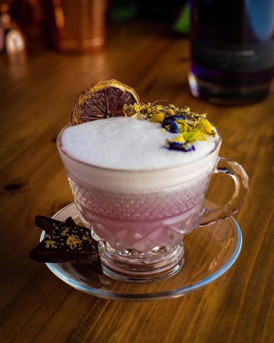 CT_Society's tweet photo. My Cup of #Tea 
#teamcocktail #cocktailsociety #afternoontea https://t.co/Nzl4EO8vXk