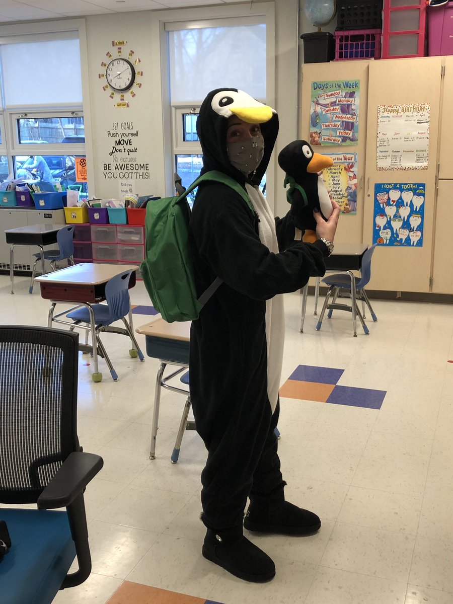 Walton students crushed their goal of reaching 250,000 minutes and 200,000 puzzles to earn pajama day and a special appearance from JiJi <a href="/STMath/">ST Math Educator? Follow us on MINDEduOrg!</a> @ErinCurtin10 <a href="/MIND_Research/">MIND Research Institute</a> @Mass_STEMHub