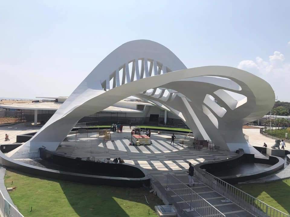 தங்கத்தலைவியின் நினைவிடம்!!

#WeMissYouAMMA #AmmaMemorial 

<a href="/AIADMKOfficial/">AIADMK - SayYesToWomenSafety&AIADMK</a> <a href="/vindhyaAiadmk/">Vindhyaa</a> #AbdulsamathuN