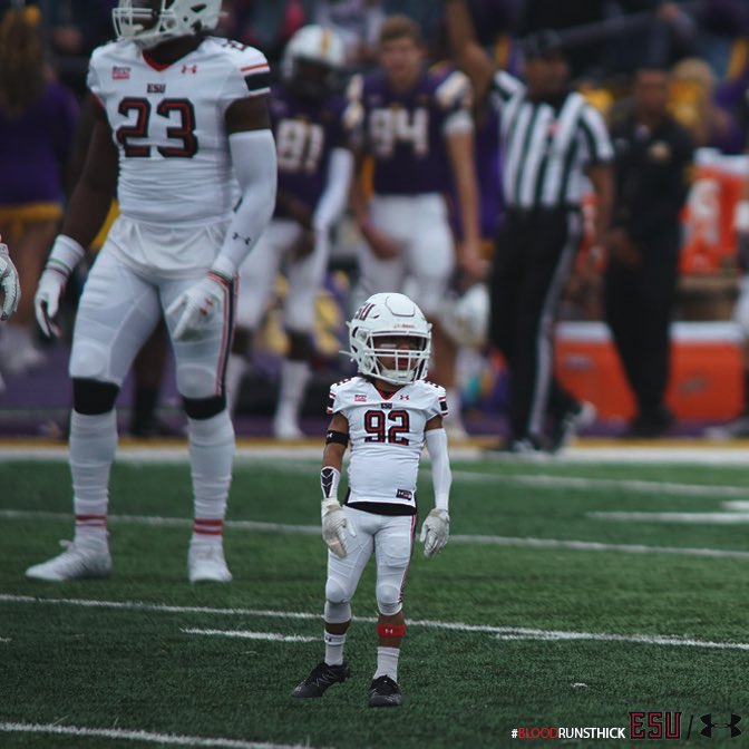 ESU_Football's tweet photo. #transformationtuesday 

👀 FOR THESE MINI WARRIORS‼️

’2️⃣1️⃣❌📈
#BloodRunsTHICK💯 

[📸: @benzcrv ] https://t.co/rxpJzIxcFt