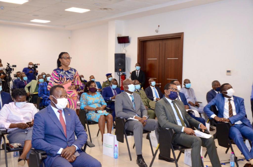 otr_togo's tweet image. L’OTR a célébré ce Mardi 26 janvier 2021 à son siège, la Journée Internationale de la Douane (#JID), placée sous le thème «Relance, Renouveau, Résilience: la douane au service d'une chaîne logistique durable».