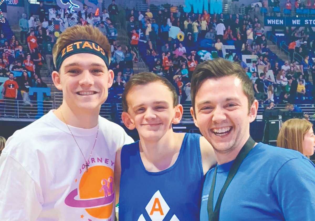 fourdiamonds's tweet photo. "With the support of THON &amp; Four Diamonds we grew closer as a family and met amazing people." –Four Diamonds young adult &amp; survivor, Robby

Robby's involvement in @THON began with a cancer diagnosis at 2 years old. He is now a THON volunteer helping kids fighting cancer today. https://t.co/rdw26MVii4
