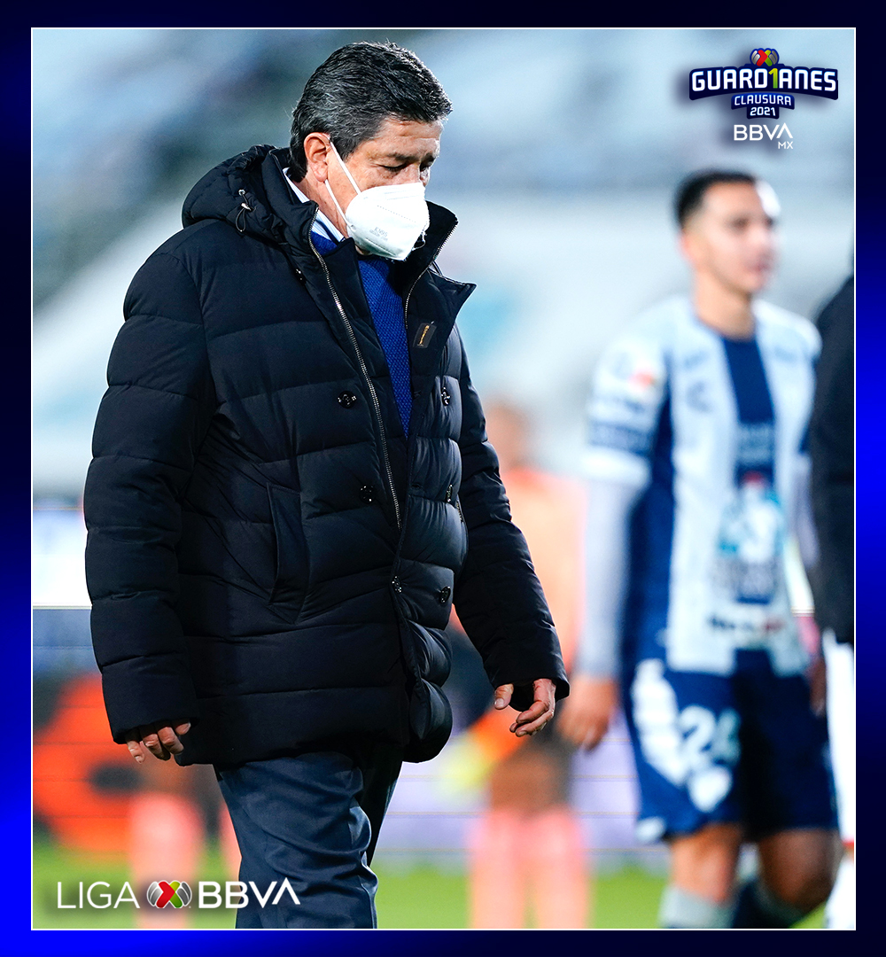 ¿Sabías Qué? 🧐
Luis Fernando Tena, hoy estratega de @fcjuarezoficial, fue DT del América del #Apertura2006 al #Apertura2007
El Flaco registró 24 triunfos, 16 empates y 15 derrotas, incluido un Subcampeonato como Azulcrema.
#Guard1anes2020 ⚽ #LigaBBVAMX https://t.co/qRMyuIj5bP