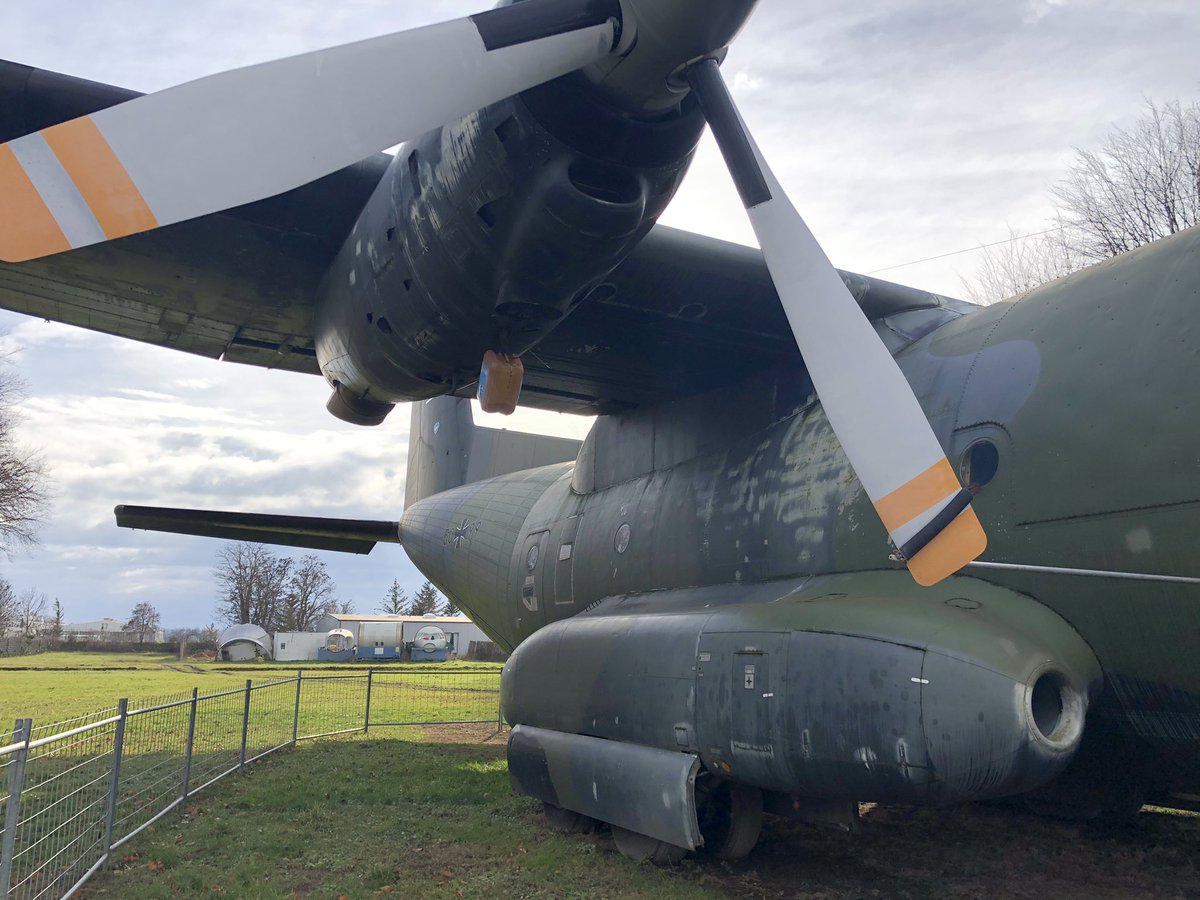 limaecho236's tweet image. It’s 10 years ago when the first #Transall C-160 of @bundeswehrInfo found it rest at the Technikmuseum @museumtechnik Speyer. It’s last flight was filmed in 2011. Today it’s already weathered a little bit #avgeeks #pilotsoftwitter Video: youtu.be/PCDSJpPX_E8 via @YouTube