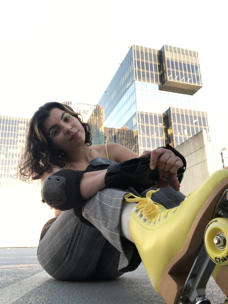 brainybassil's tweet photo. As a scientist who believes in sharing my whole self in scientific spaces, I also tweet about my personal life & identity, current events, and really just anything else I’d like to share.
I’m also Lebanese 🇱🇧 & first in my extended family to pursue a PhD! #ArabInSTEM https://t.co/WlV2FZFu3l