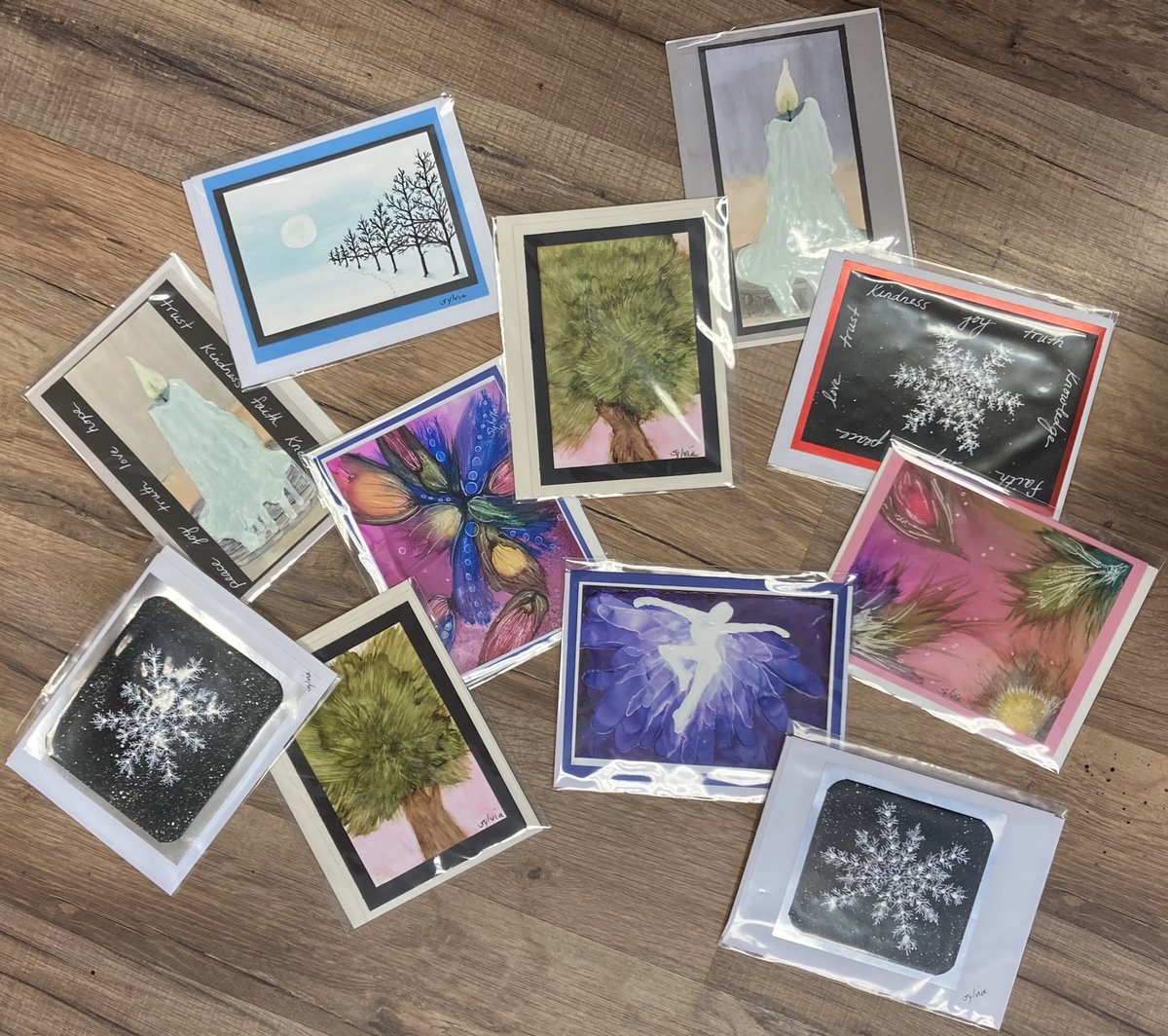 ArtistJessi's tweet image. *NEW*
Check out this beautiful selection of cards we just got in!