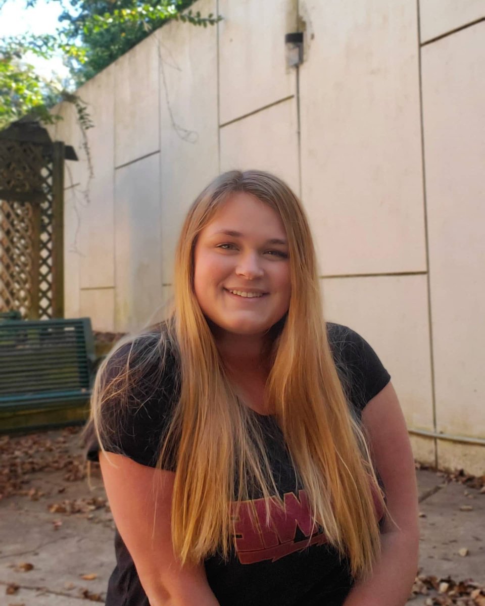 Happy Tutor Tuesday!! Meet Chloe, our newest Writing Center tutor. Fun fact: She wants to be an English teacher. Writing tip: “Don’t procrastinate!” Take her advice &amp; make an appointment or walk-in today to work with Chloe!! colin.mywconline.com