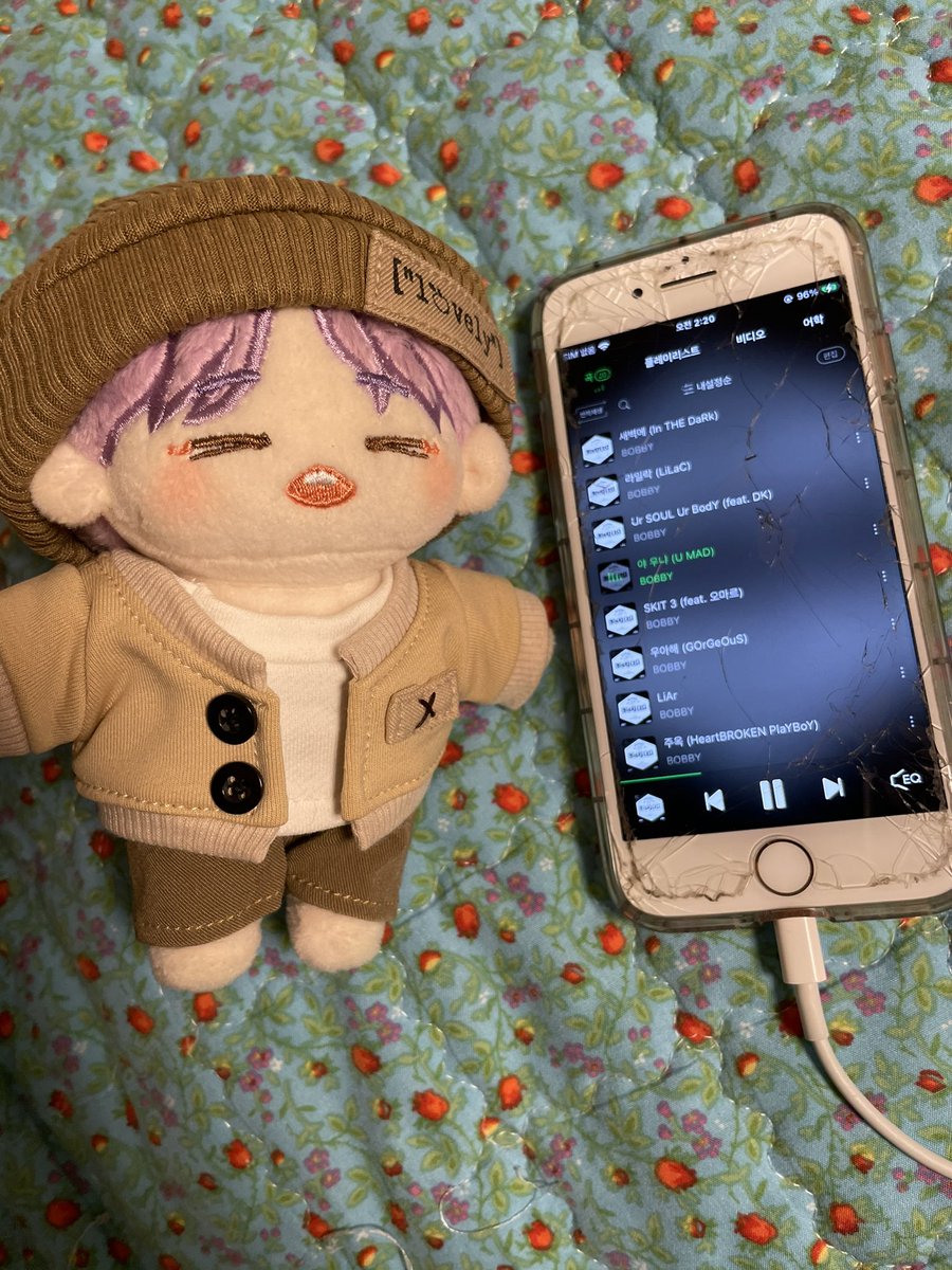 파파 노래 스밍하는 비바비!💜
#BOBBY #바비 #야우냐