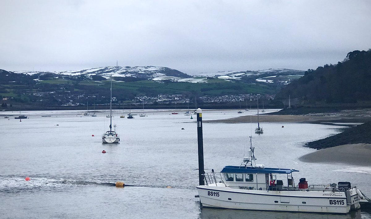 ribster13's tweet image. #conwy #weatheraware #snowfields #WeatherUpdate #weatherwatchers @DerekTheWeather #bbcweather #bbcwales @Ruth_ITV #itvweather #itvwales