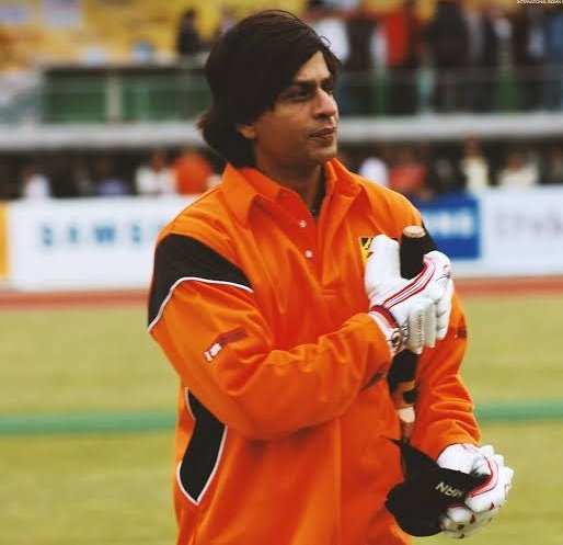 VintageSRKian's tweet image. #ShahRukhKhan 😭😭😭😭
Bhaut mehnat kar rhe hai sir