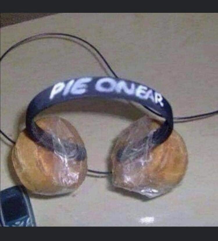 Anyone seen the latest pie onear headphones?
