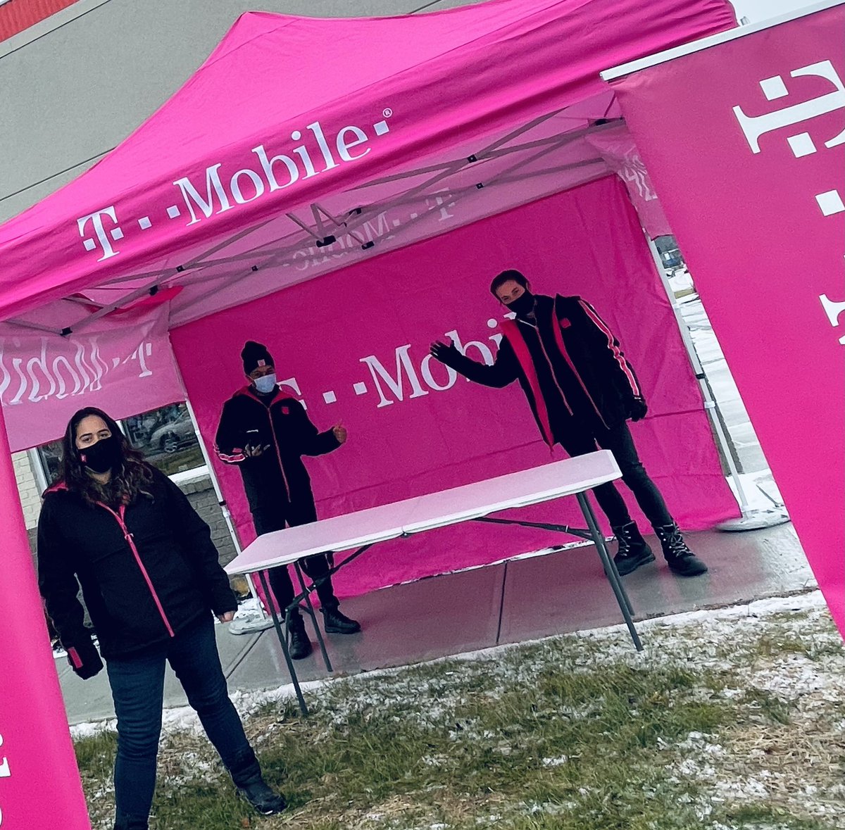 It’s T-Mobile Tuesday so you know what that means. Time to redeem your Free Whopper or Impossible Whooper.

Your favorite Truck Team is at your local Burger King in Brownsburg, Indiana. Come ask us about our amazing promotions while you redeem your delicious Whopper! 

#TruckLife