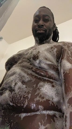 So soapy, I was told to use shaving cream next time for soapy but still visible look? 🤷🏿&zwj;♂️💦 #soapy #ShowerSelfie<a href="/tag/soapy"class="tags"><span>#soapy</span></a><a href="/tag/showerselfie"class="tags"><span>#showerselfie</span></a><a href="/tag/bigguy"class="tags"><span>#bigguy</span></a><a href="/tag/bbx"class="tags"><span>#bbx</span></a>