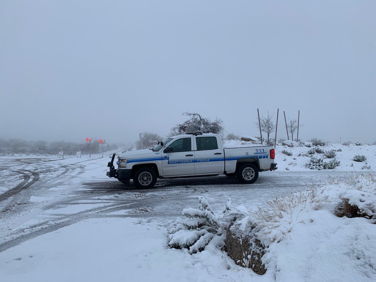 ScottsdalePD's tweet image. Enjoy these snow filled photos of Bartlett Dam Rd and Cave Creek Rd this morning.  Drive with care and stay warm. #WinterWonderland #DesertSnow
