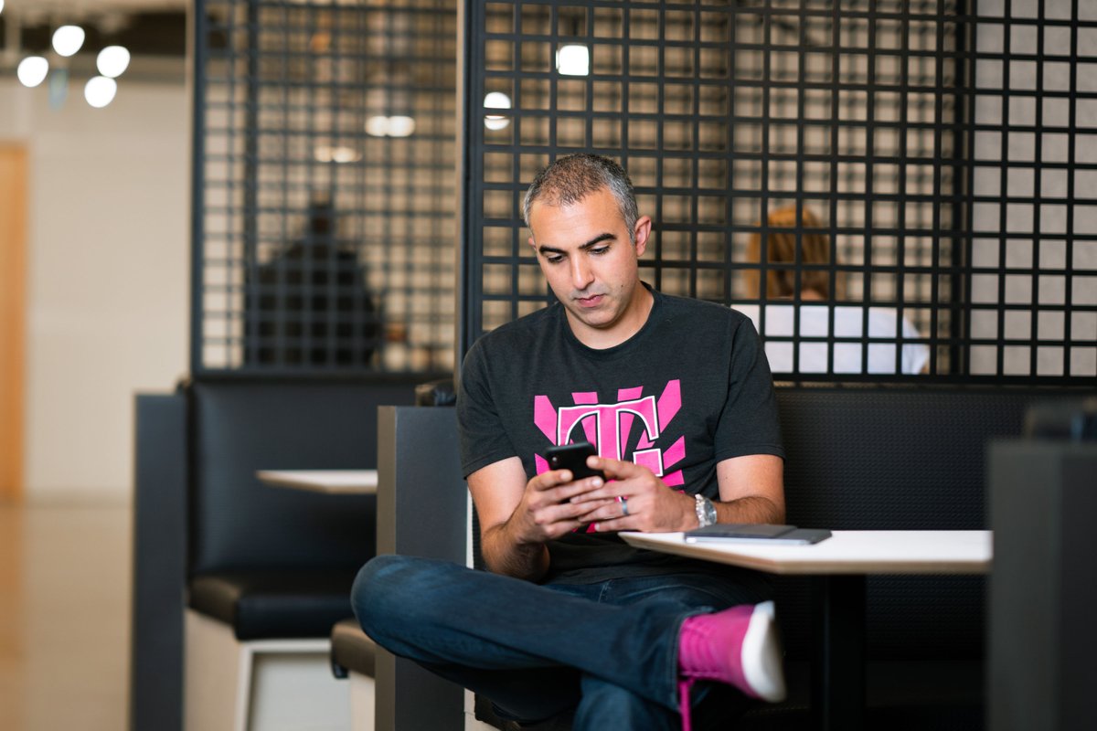T-Mobile: One of the few places where you are highly encouraged to be on your phone 😉📱

Want to join the fun? Apply now! tmobile.com/careers