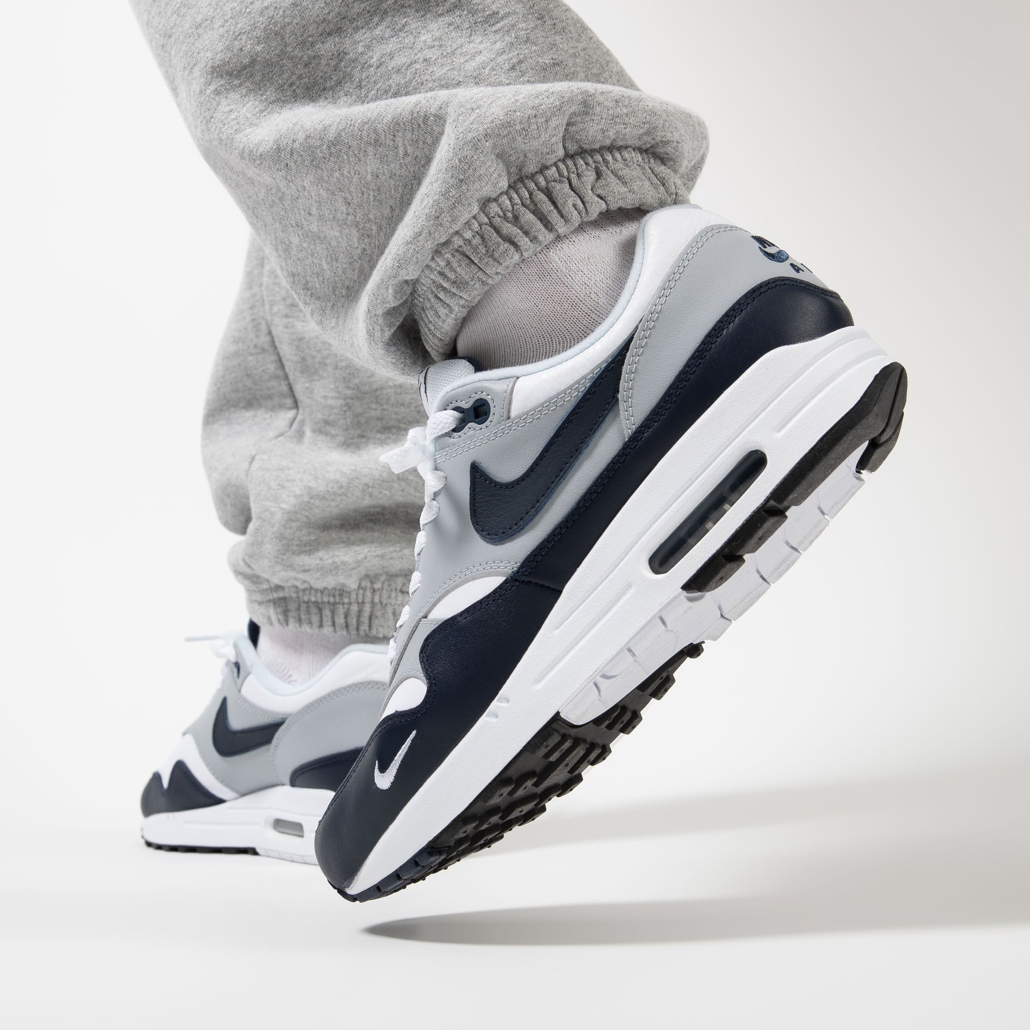 SNKR_TWITR on X: ALMOST LIVE: Nike Air Max 1 LV8 'Obsidian'   #AD  / X